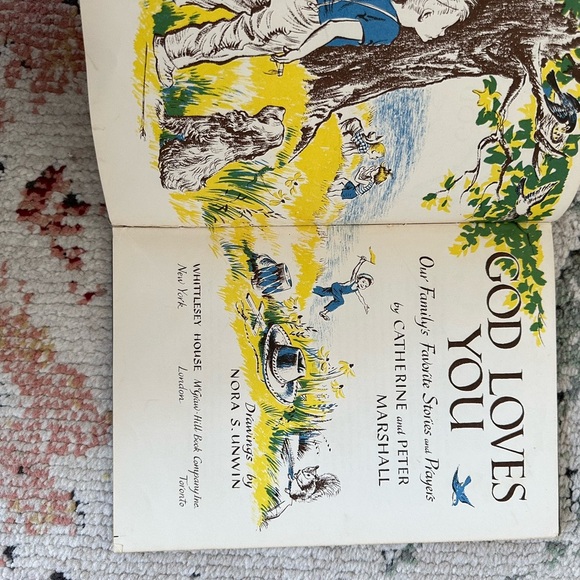 1953 God Loves You: Our Family's Favorite Stories and Prayers Vintage 1953 - Picture 9 of 11